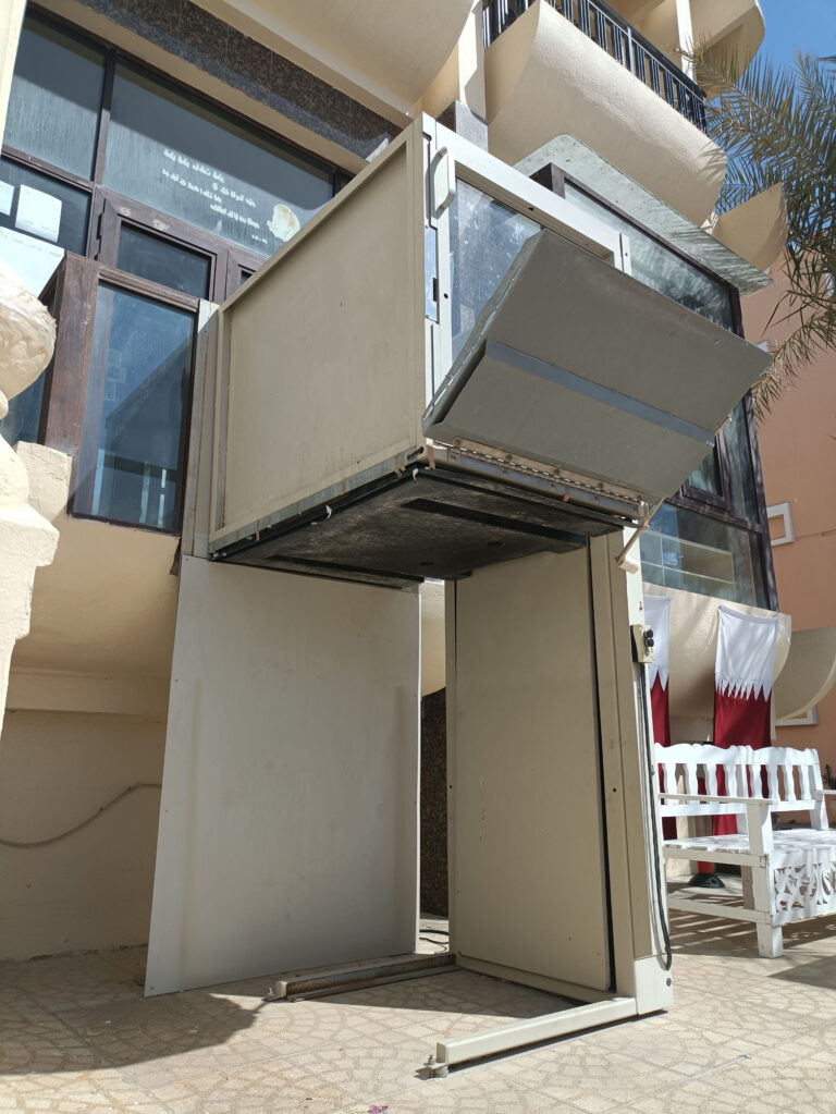 Platform Lifts 03