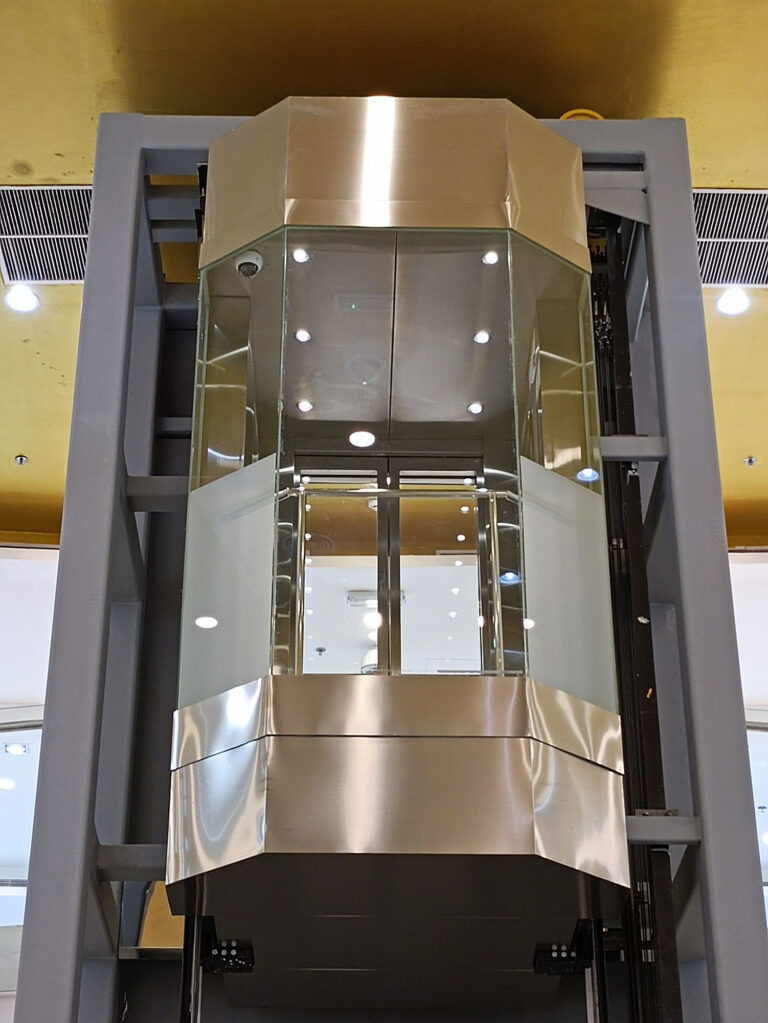 Silver Panoramic Round and Escalators Pari Gallery Hyatt Plaza, Qatar