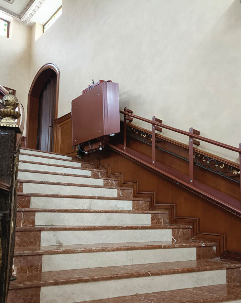 Platform Lifts 01 Private Villa in Al Dafna